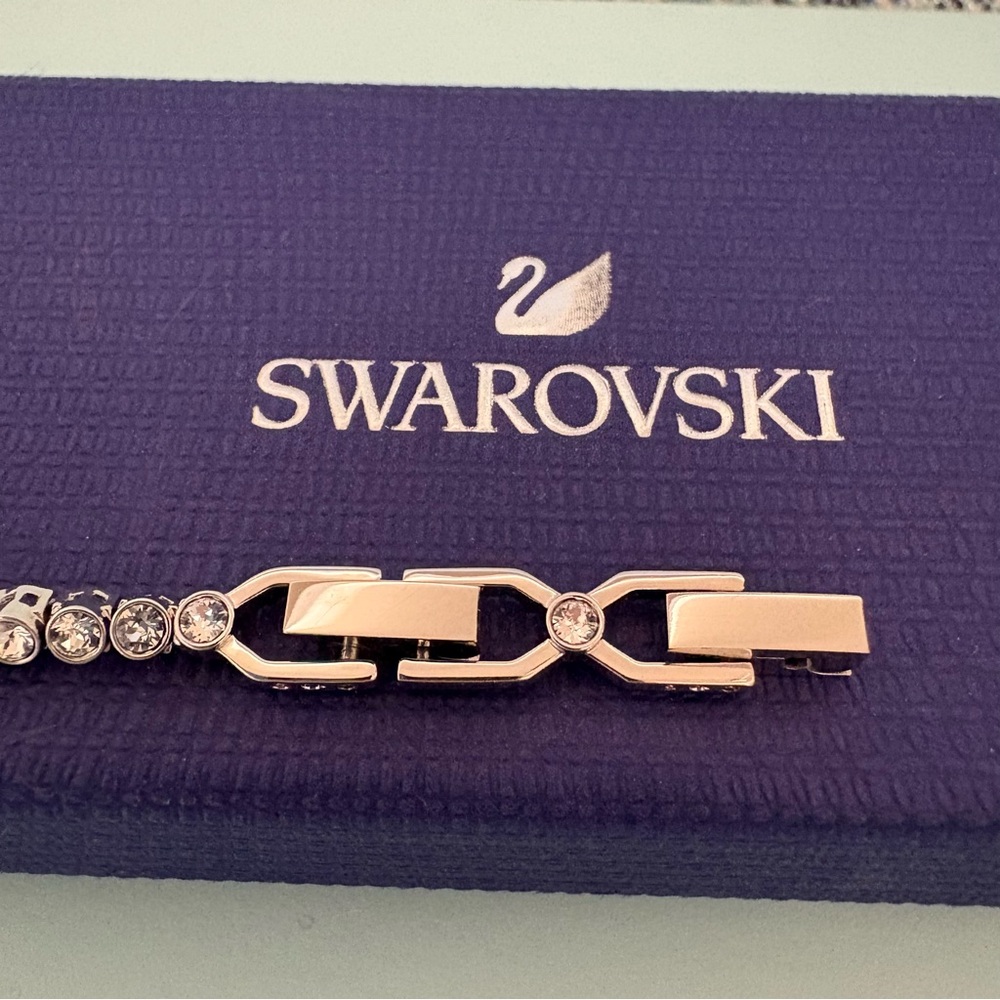 NWT Authentic Stamped Swarovski Imber Emily White Crystals Tennis Bracelet - Picture 11 of 14